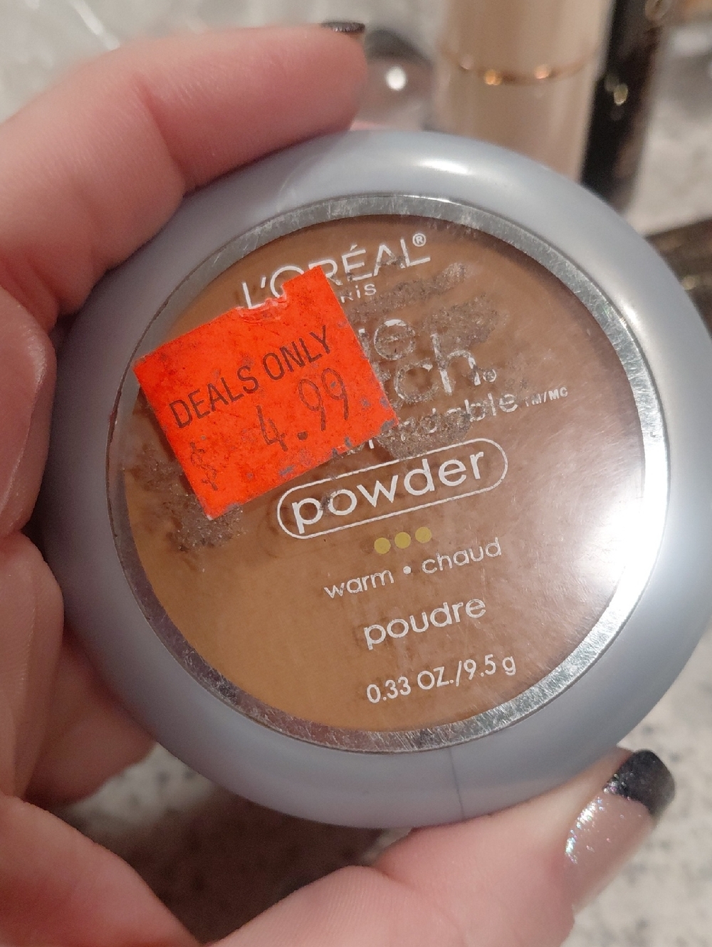 wet n wild Brown & Gold Makeup Set with Natural Lashes - Picture 7 of 12